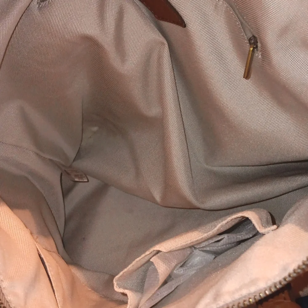 Emma Heart Tote Bag - Picture 5 of 7